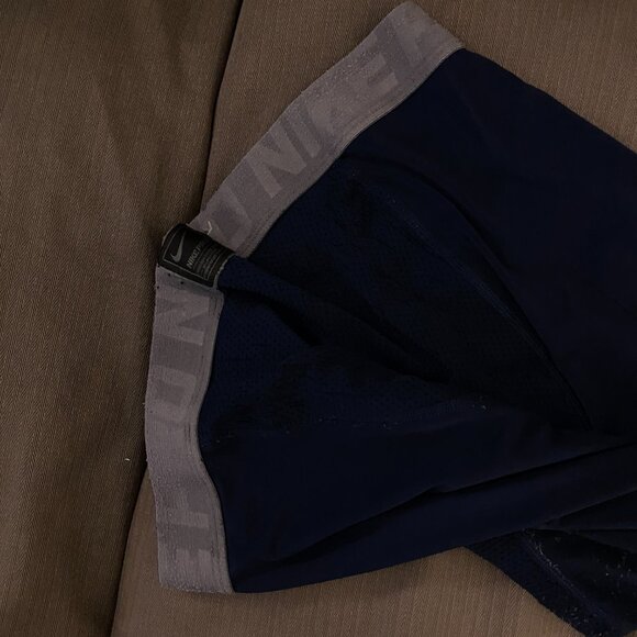 Nike Pro - 3/4 Length Dri-Fit Compression Tights (2021) L NBA Exclusive - Picture 4 of 6